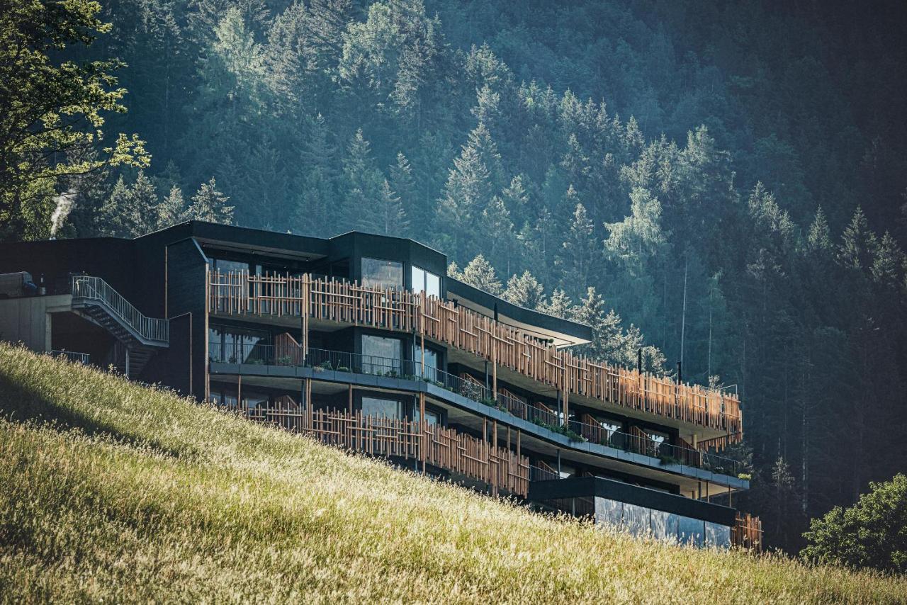 Coolnest Hotel