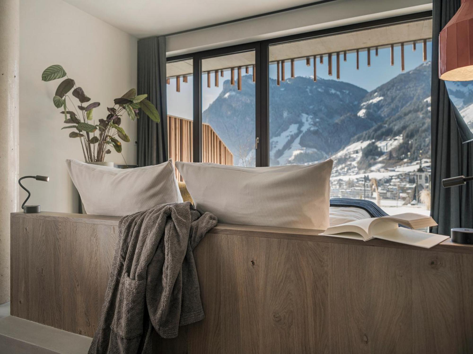 Hotel Coolnest 4*